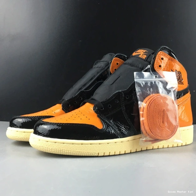 555088-028 High Air - Backboard Jordan Retro 1 3.0 Shattered 0703